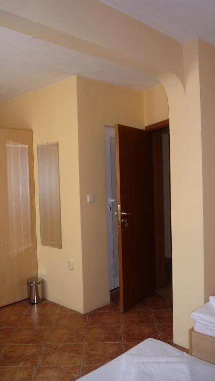 Hostel Sylvia โซเฟีย ภายนอก รูปภาพ